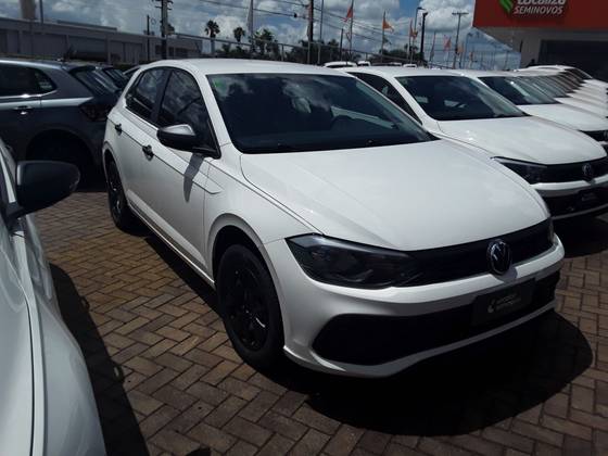 VOLKSWAGEN POLO 1.0 MPI TRACK MANUAL VOLKSWAGEN POLO 1.0 MPI TRACK MANUAL